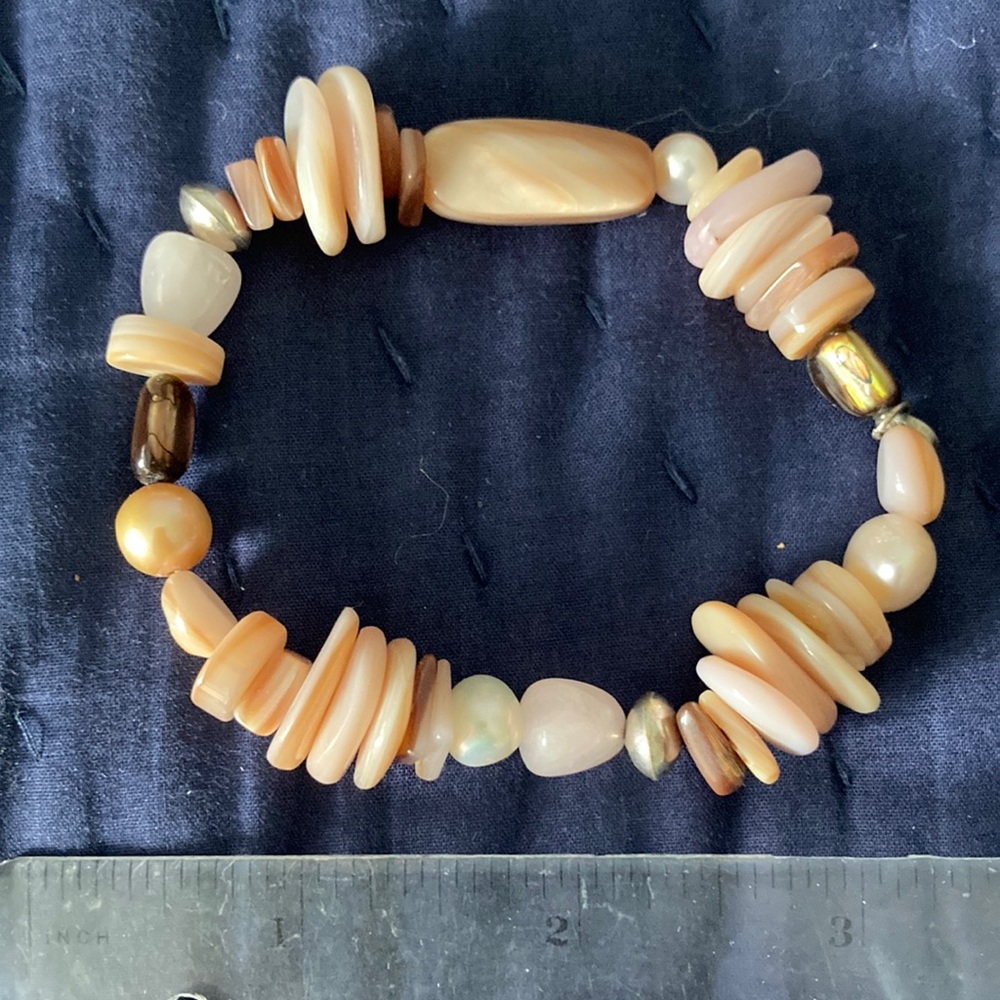 Silpada pink stretch bracelet B1775